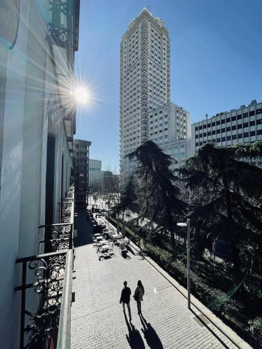 New Stylish Apt 5Px En La Plaza De Espana/Gran Via Madrid Buitenkant foto
